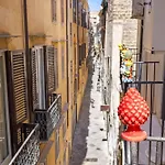 Agata E Rosalia 2 Bedroom Flat At The Quattro Canti
