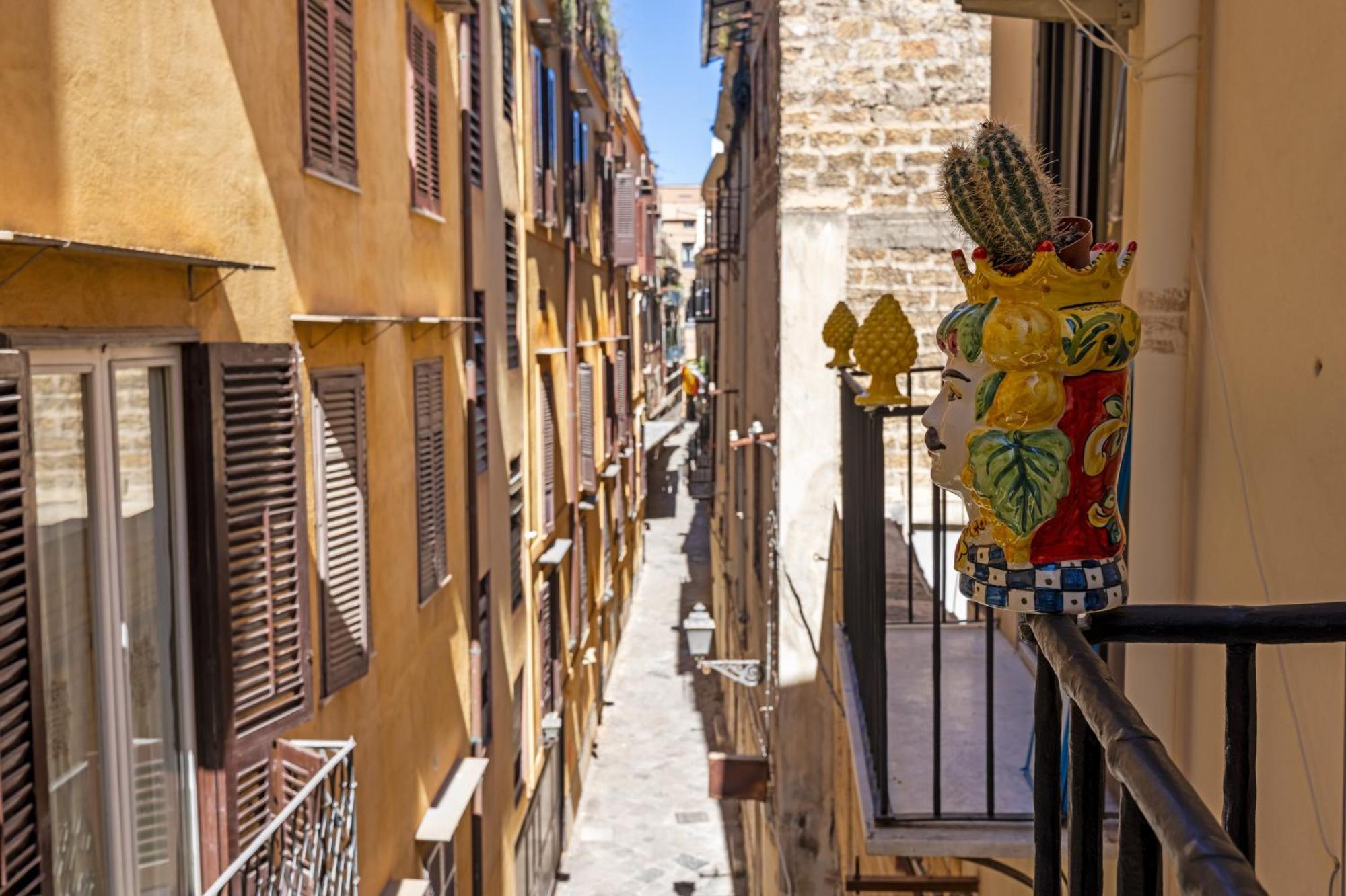 Apartamento Agata E Rosalia 2 Bedroom Flat At The Quattro Canti Palermo