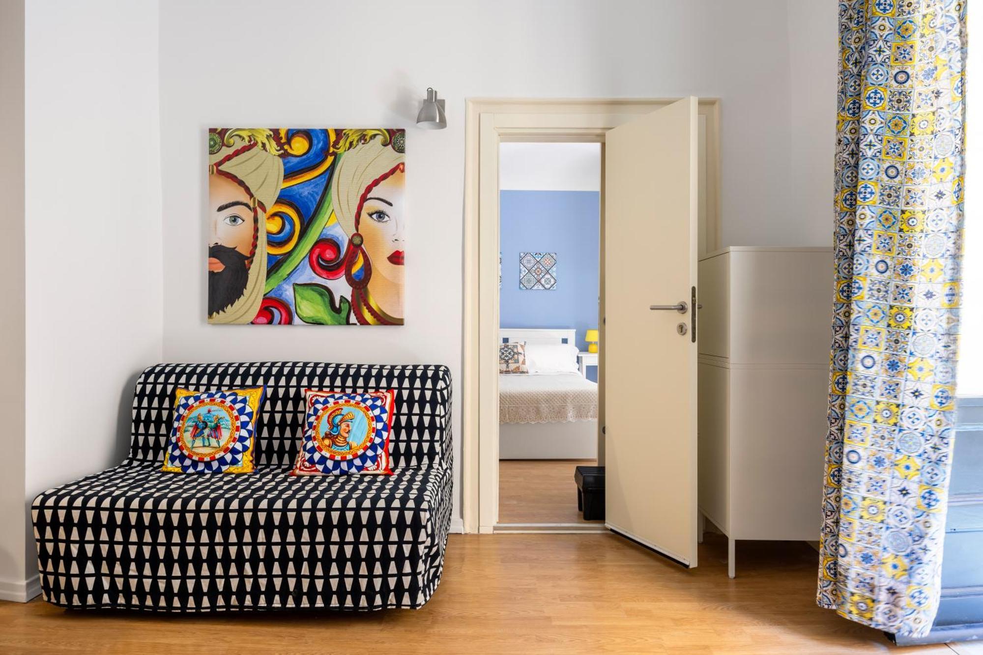 Agata E Rosalia 2 Bedroom Flat At The Quattro Canti * Palermo